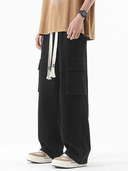 Large-Pocket Cargo Jeans
