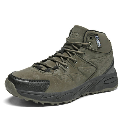 Lightweight Hiking Sneaker