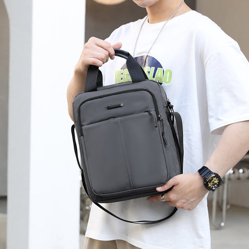Large-Capacity Commuter Shoulder Bag
