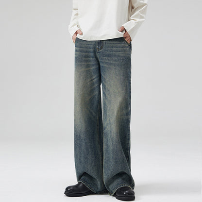 Relaxed A-Line Washed Jeans