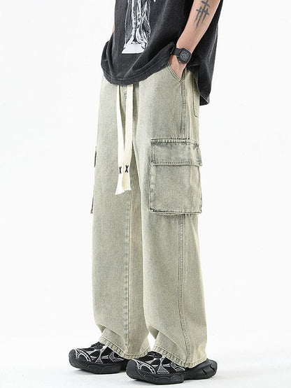 Large-Pocket Cargo Jeans