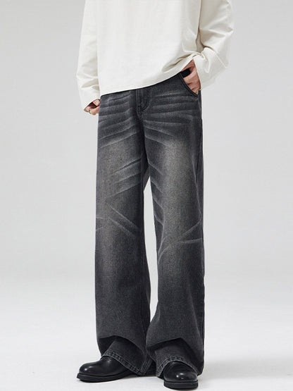 Relaxed A-Line Washed Jeans