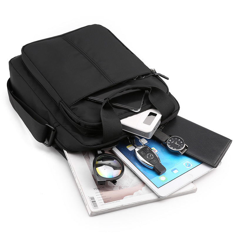 Large-Capacity Commuter Shoulder Bag